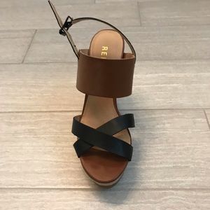 Platform sandals